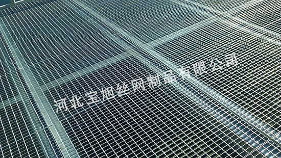 新疆熱鍍鋅平臺鋼格板案例